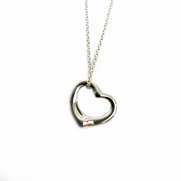 imgrc0084756554 Tiffany Co Open Heart Standard Necklace Silver