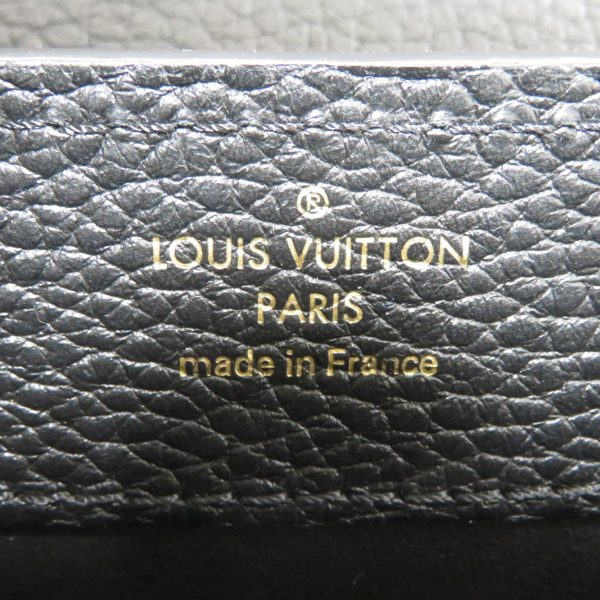 imgrc0084794114 LOUIS VUITTON Capucines Messenger Crossbody Shoulder Bag Black