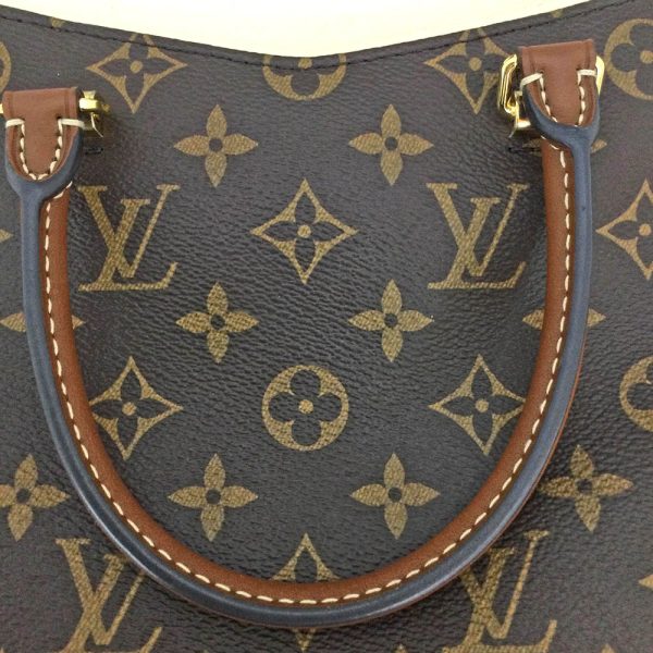 imgrc0085184551 Louis Vuitton Pallas BB Monogram Calf Leather 2 Way W Zipper Shoulder Bag Brown