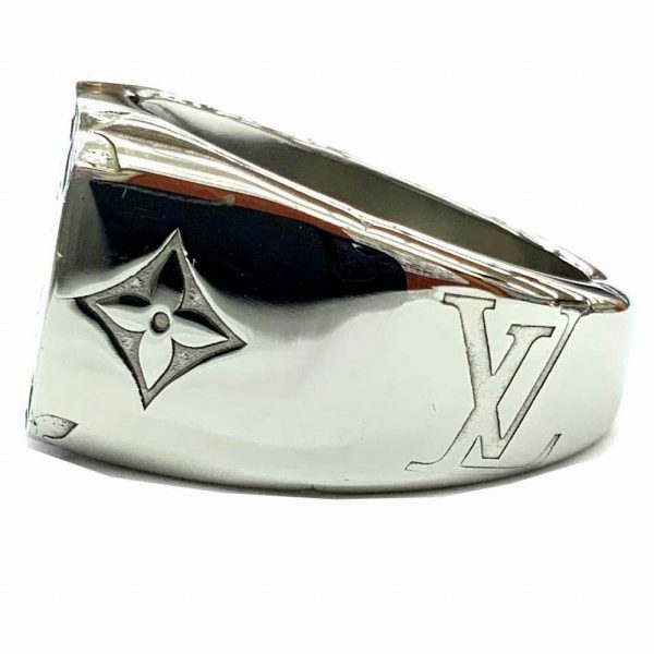 imgrc0086557254 Louis Vuitton Monogram Tide Up Metal Large Bracelet Silver