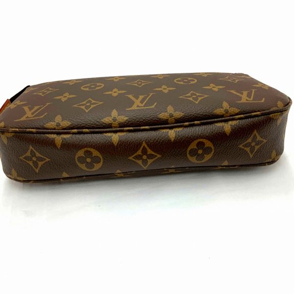 imgrc0086741884 Louis Vuitton Monogram Pochette One Shoulder Hand Bag Brown