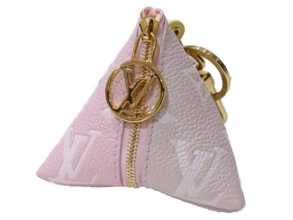 imgrc0087853969 Louis Vuitton Berlingo Pouch Monogram Pink Beige