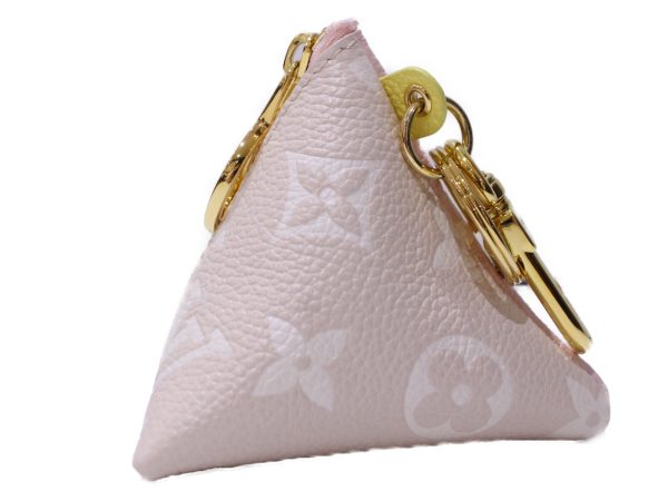 imgrc0087853971 Louis Vuitton Berlingo Pouch Monogram Pink Beige