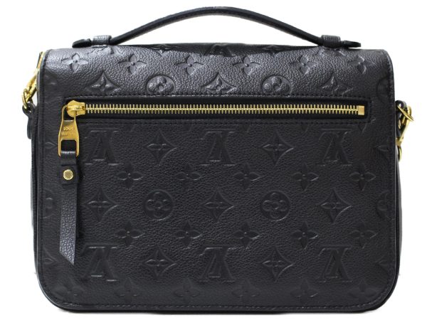 imgrc0092025573 Louis Vuitton Pochette Metis MM Handbag Noir Black