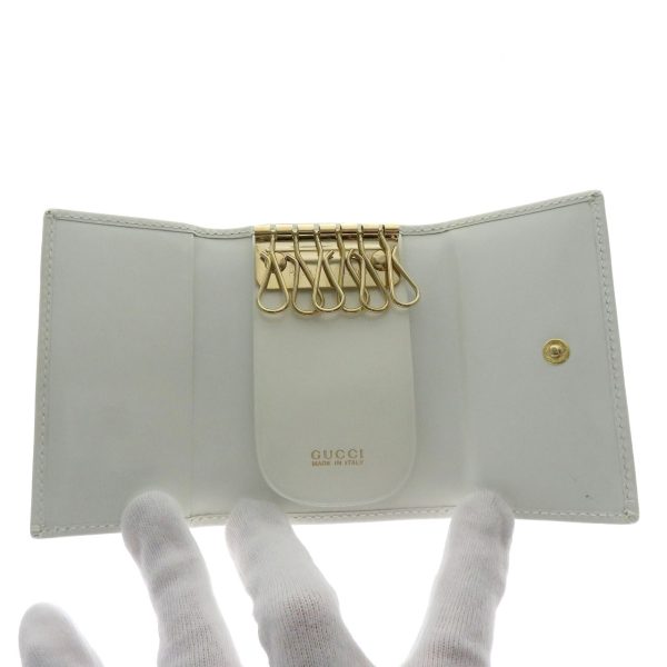 imgrc0093864323 Gucci Enamel Key Case Wallet White