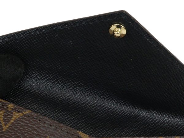 imgrc0094334684 Louis Vuitton Porto Cult Recto Card Case Brown