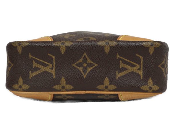 imgrc0094861288 Louis Vuitton Danube Shoulder Bag Monogram Brown