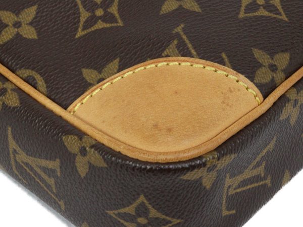 imgrc0094861289 Louis Vuitton Danube Shoulder Bag Monogram Brown