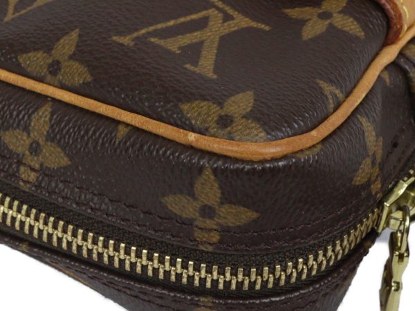 imgrc0094861303 Louis Vuitton Danube Shoulder Bag Monogram Brown