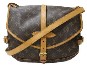 imgrc0095237889 Louis Vuitton Shoulder Bag Monogram Neonoe Red