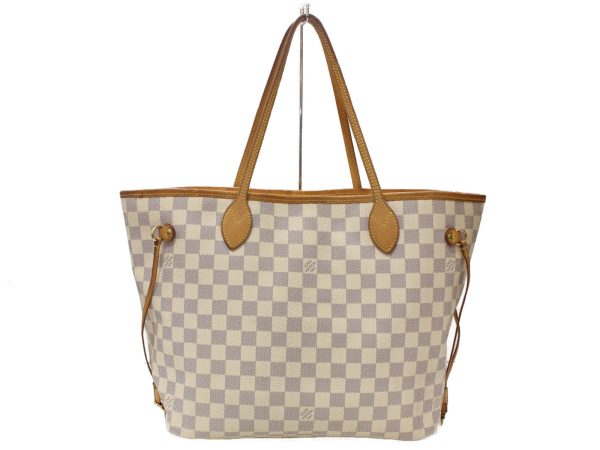 imgrc0095367367 Louis Vuitton Neverfull MM Tote Bag White