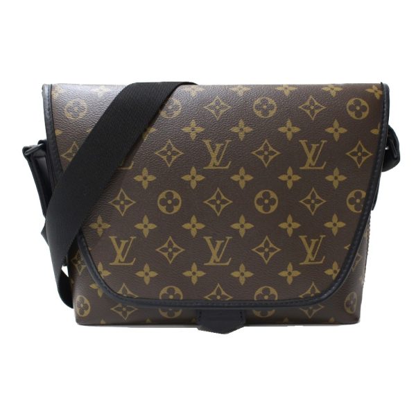 imgrc0095803802 Louis Vuitton Magnetic Messenger Bag Brown Black