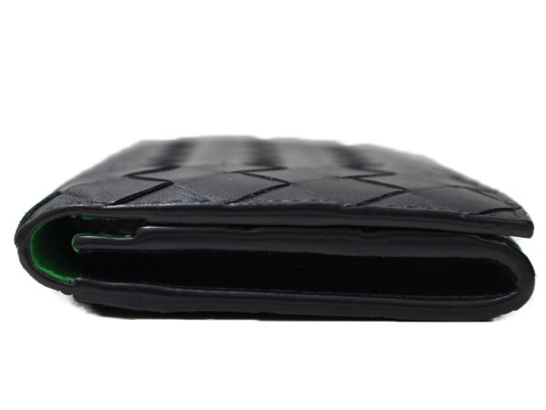 imgrc0096146313 Botteaga Veneta Intrecciato Wallet Black Green