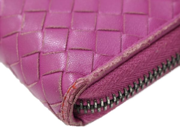 imgrc0096146971 Botteaga Veneta Round Zipper Wallet Purple Pink