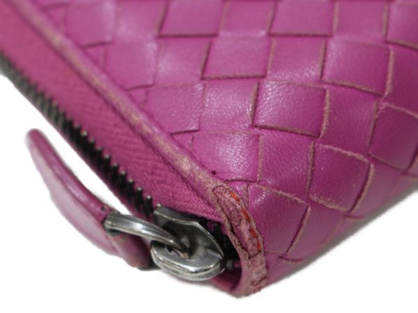 imgrc0096146973 Botteaga Veneta Round Zipper Wallet Purple Pink