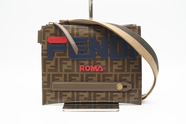 imgrc0096291308 Fendi Leather Shoulder Bag Multicolor