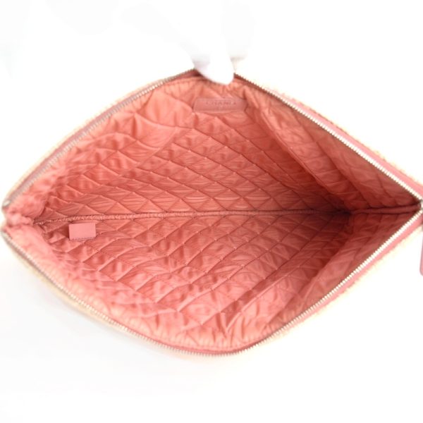 imgrc0096719688 Chanel Deauville Tweed Clutch Bag Pink