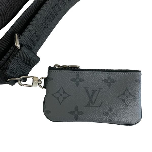 imgrc0100367487 Louis Vuitton Trio Messenger Shoulder Bag Black