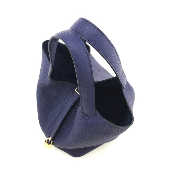 imgrc0100533436 Hermes Picotin Lock Taurillon Clemence MM Hand Bag Blue Gold