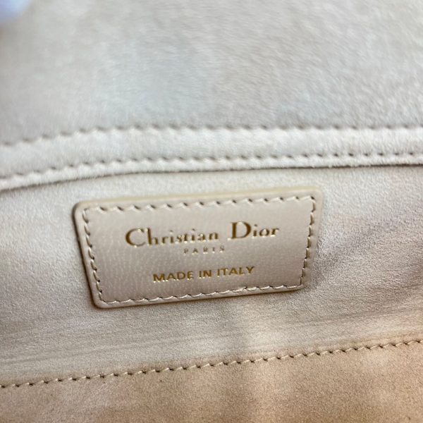 imgrc0102921616 Christian Dior LADY D JOY Small Bag Beige