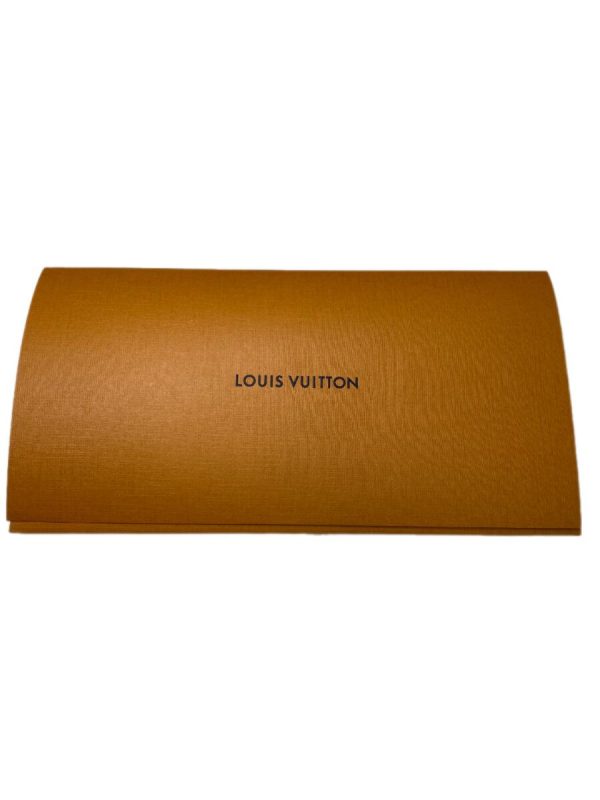 imgrc0104995224 Louis Vuitton Zippy Wallet Vertical Monogram Shadow Gray