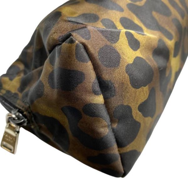 imgrc0107015979 Prada Cosmetic Pouch Triangular Plate Logo Leopard Print Nylon Brown