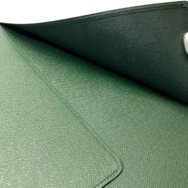 imgrc0115874074 Louis Vuitton Agenda Bureau Green