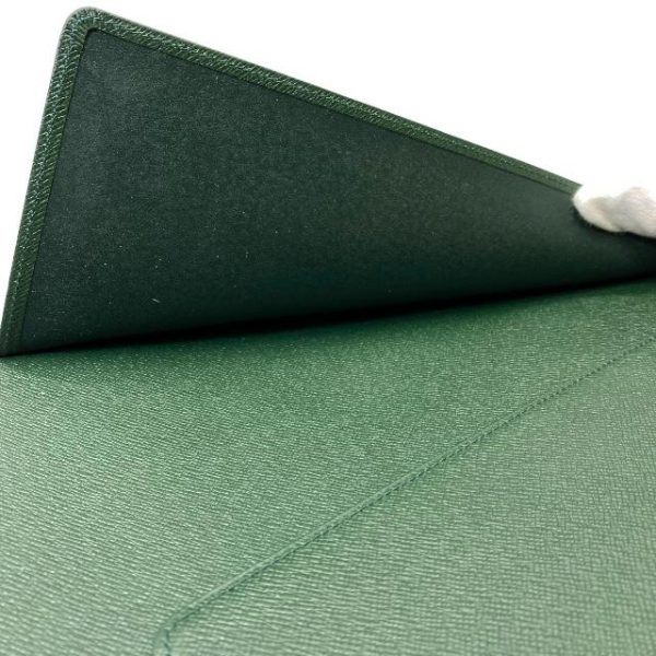 imgrc0115874076 Louis Vuitton Agenda Bureau Green