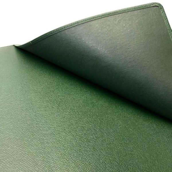 imgrc0115874077 Louis Vuitton Agenda Bureau Green