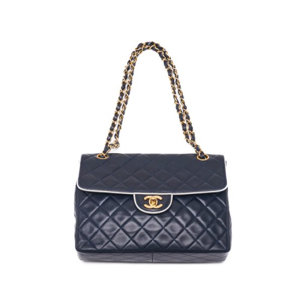 imgrc0124409808 Chanel Matelasse Bicolor Chain Lambskin Shoulder Bag Navy