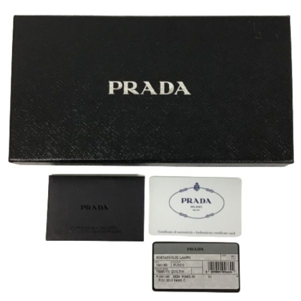 imgrc0166668581 Prada Quilting Quilt Long Wallet Red