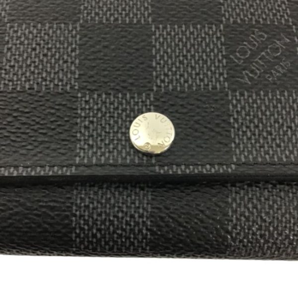 imgrc0169028589 Louis Vuitton Multicre 6 Key Case Black