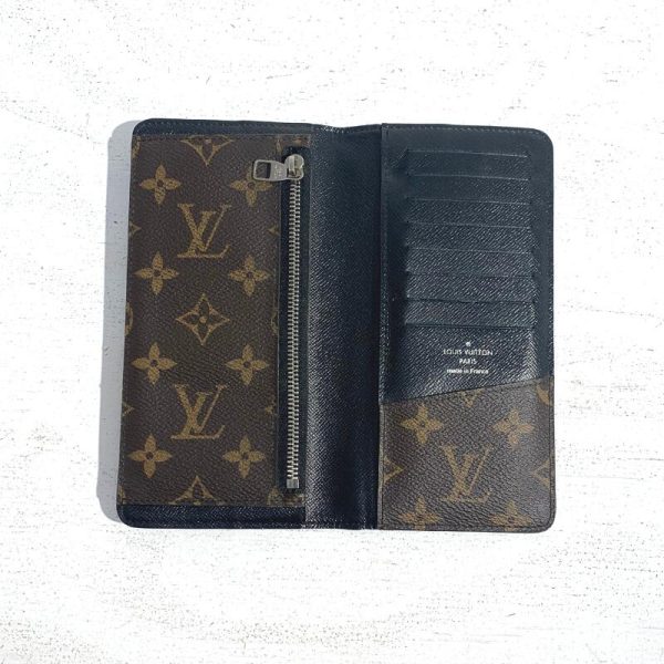 imgrc0188313539 Louis Vuitton Portefeuille Tanon Long Wallet Brown