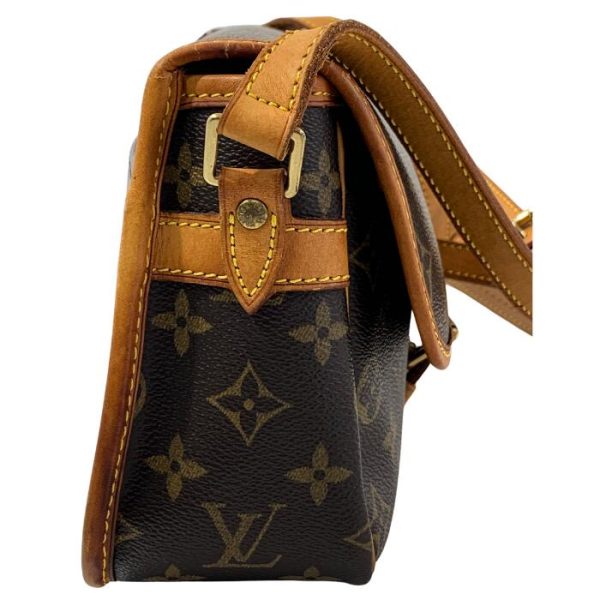 imgrc0200128373 Louis Vuitton Sologne Monogram Brown