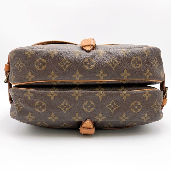 it1b0o3ob6j4 5 Louis Vuitton Saumur 30 Shoulder Bag Crossbody Monogram PVC Brown