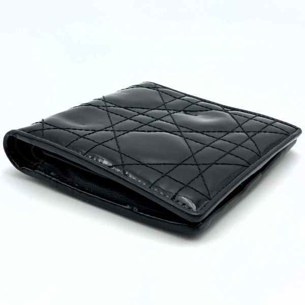 it2yg35s6uy4 3 Christian Dior Bifold Wallet Lady Dior Enamel Black