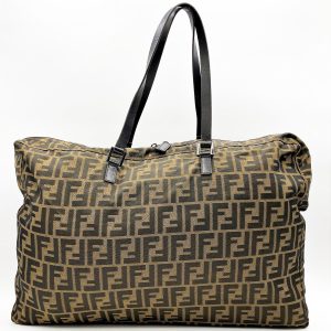 it3yikhjq4ww 01 Louis Vuitton Boetie GM Tote Bag Monogram Brown