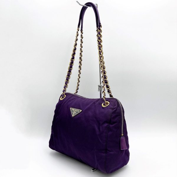 it4x3hp2voki 4 Prada Nylon Shoulder Bag Logo Plate Chain Purple