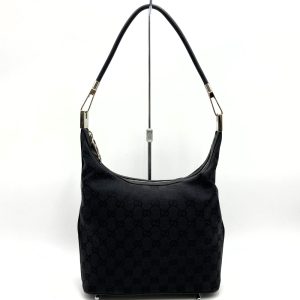 it51tvt2f9vx 1 Loewe Amazona Handbag Black