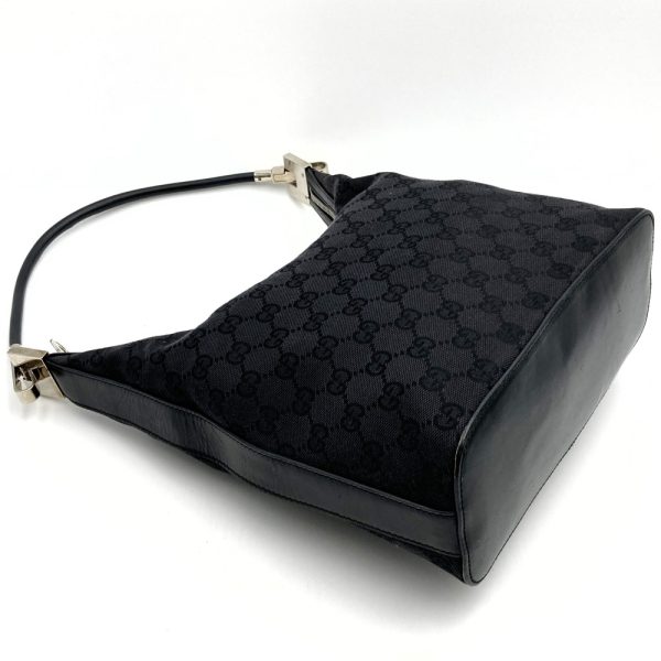 it51tvt2f9vx 4 Gucci GG Canvas Shoulder Bag Black