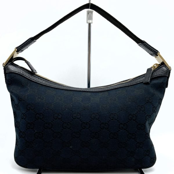 it5h8eazfvws 2 Gucci GG Canvas Shoulder Bag Black