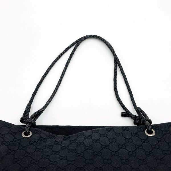 it6i9ehpe17n 8 Gucci GG Pattern Tote Bag Black