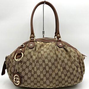 it6wgmyphfu0 1 Louis Vuitton Avenue Sling Bag Gray