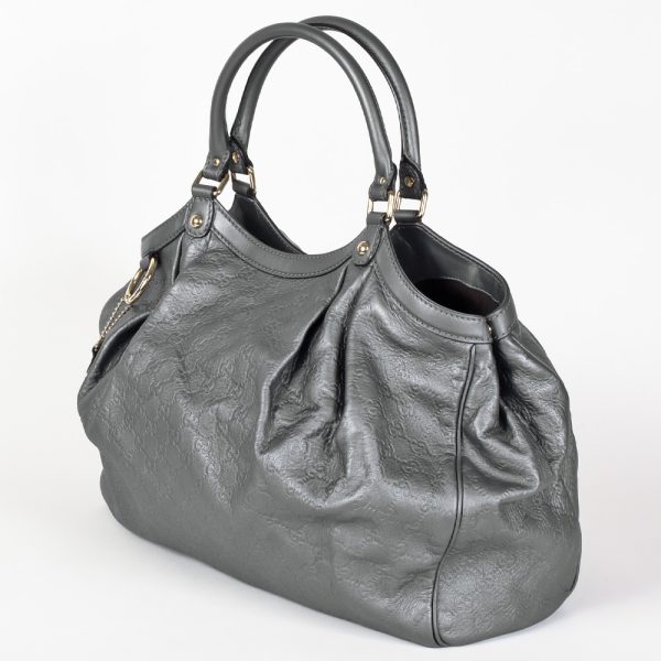 it7acmyw5y6c 02 Gucci Guccisima GG Tote Handbag Gray