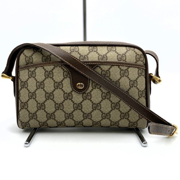 it8ejpmho4pe 3 Gucci Old Gucci Shoulder Bag GG Supreme Brown