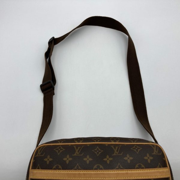 it9ofjhl1a00 6 Louis Vuitton Reporter PM Shoulder Bag PVC Monogram Canvas Brown