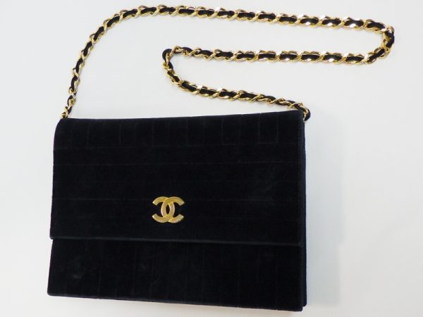 it9qslhvgfb8 1 Chanel Mademoiselle Chain Shoulder Suede Black