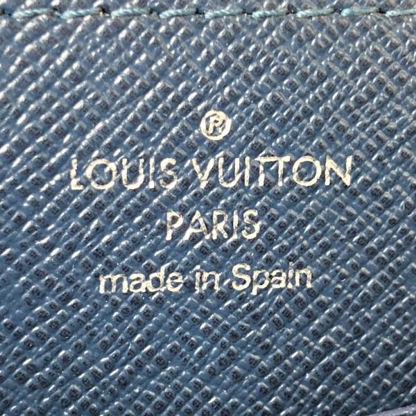 it9waw4bhqmu 7 Louis Vuitton Taiga Zippy XL Round Zip Long Wallet Blue