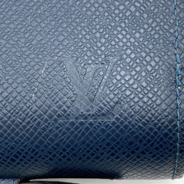 it9waw4bhqmu 8 Louis Vuitton Taiga Zippy XL Round Zip Long Wallet Blue