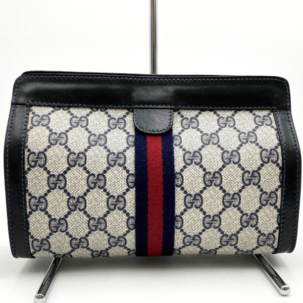 ita9fwsvglss 1 Gucci Old Gucci Clutch Bag GG Supreme Gray Navy